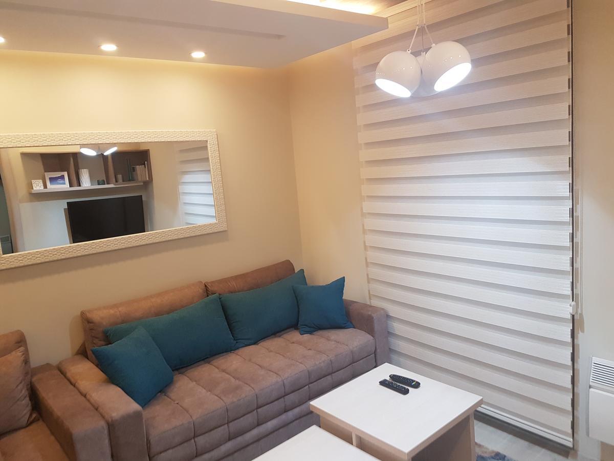 Lux Apartman B1 Milmari コパオニク エクステリア 写真