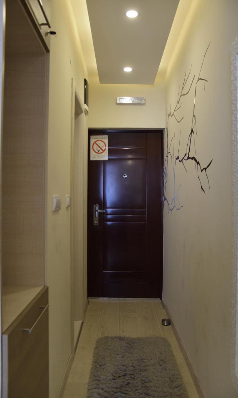 Lux Apartman B1 Milmari コパオニク エクステリア 写真
