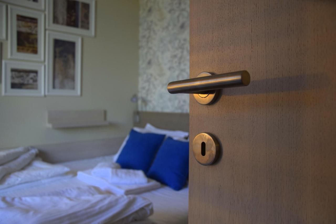 Lux Apartman B1 Milmari コパオニク エクステリア 写真
