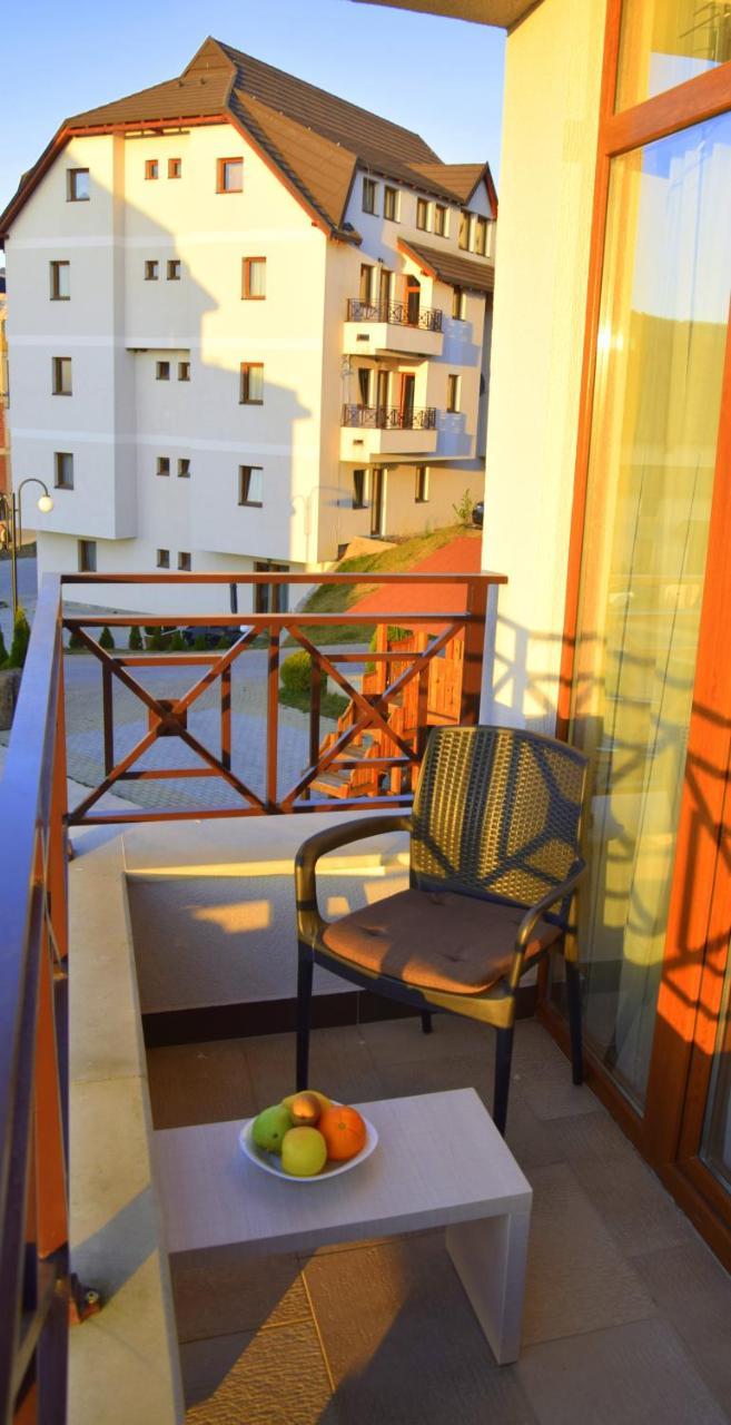 Lux Apartman B1 Milmari コパオニク エクステリア 写真